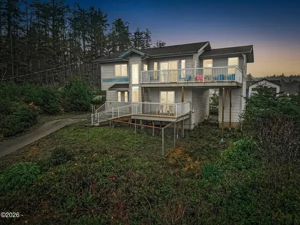 3455 SW Fernwood, Waldport, OR 97394