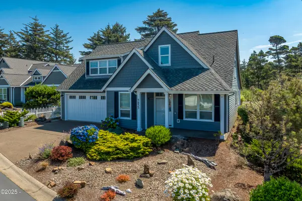 5635 SW Arbor, Newport, OR 97366