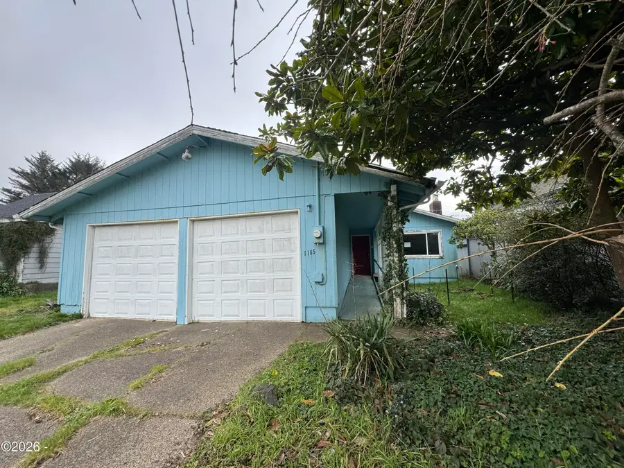 1165 NE Broadway St, Waldport, OR 97394 - #2