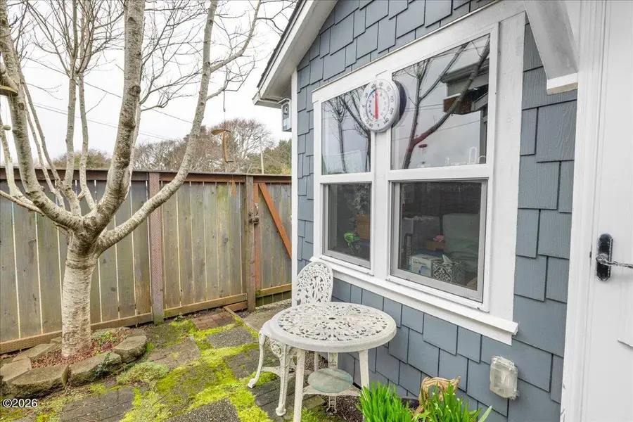 326 U.s. 101, Rockaway Beach, OR 97136 - #2