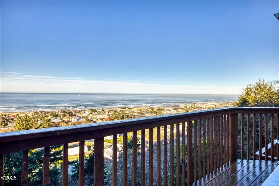 333 Pacific View, Rockaway Beach, OR 97136 - #3