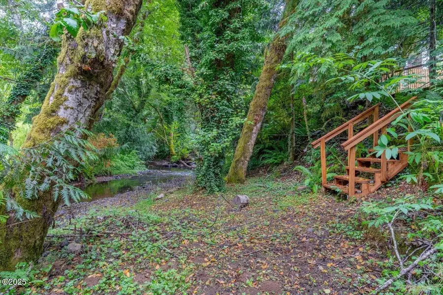 566 Bear Creek, Otis, OR 97368 - #3