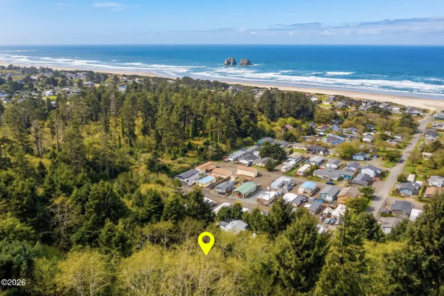 620 S Falcon, Rockaway Beach, OR 97136 - #2