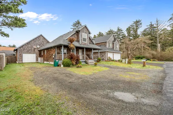 7850 Pine Beach, Rockaway Beach, OR 97136