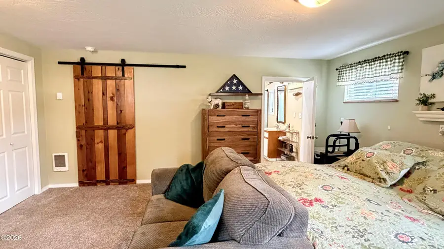 663 E Barclay Meadows, Tidewater, OR 97390 - #3