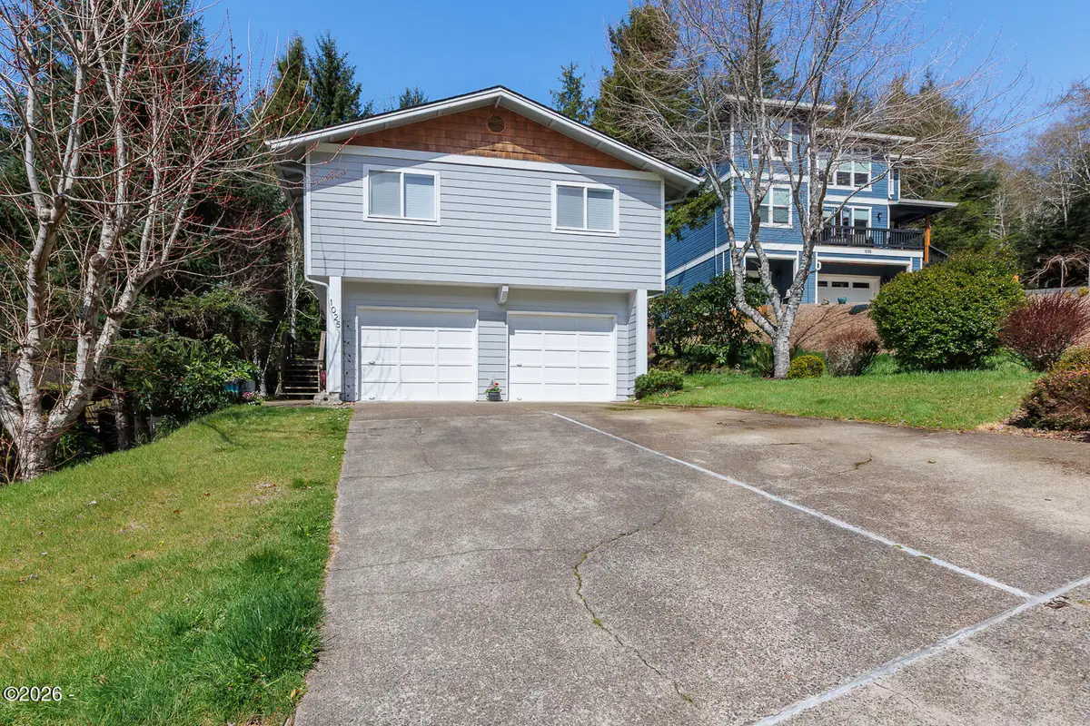 1025 NE Lakewood, Newport, OR 97365 - #1