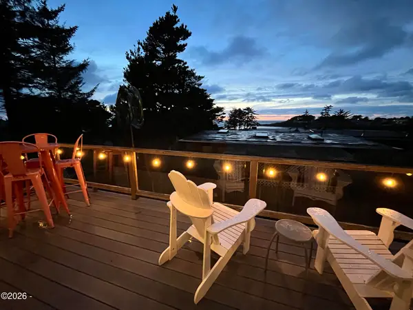 15 Shell, Yachats, OR 97498