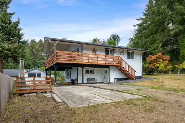1960 Alder Cove, Tillamook, OR 97141