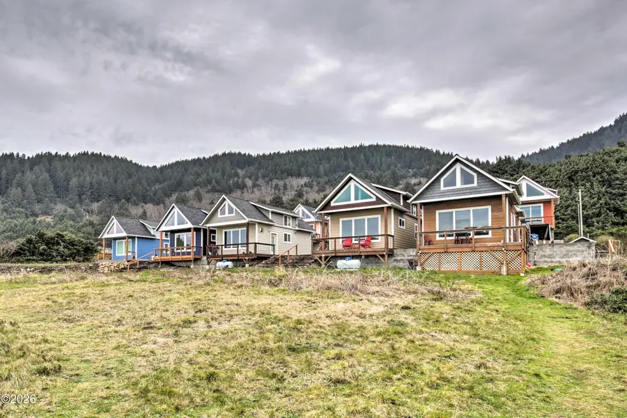 95590 Us-101, Yachats, OR 97498 - #2