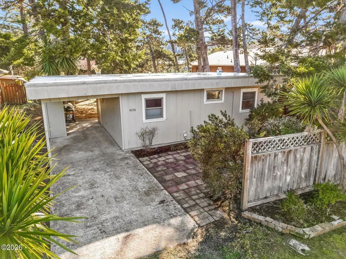 6850 SW Harbor, Lincoln City, OR 97367 - #1