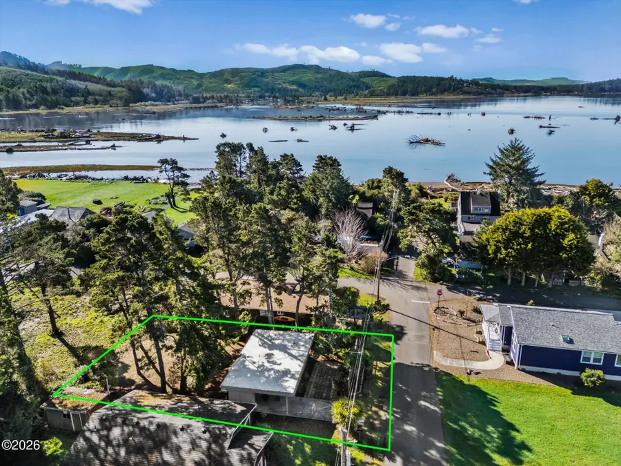 6850 SW Harbor, Lincoln City, OR 97367 - #3