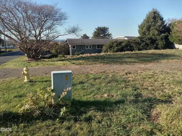 TL1600 Marine, Yachats, OR 97498