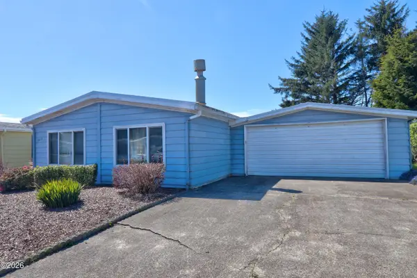 3417 NE Coos, Newport, OR 97365