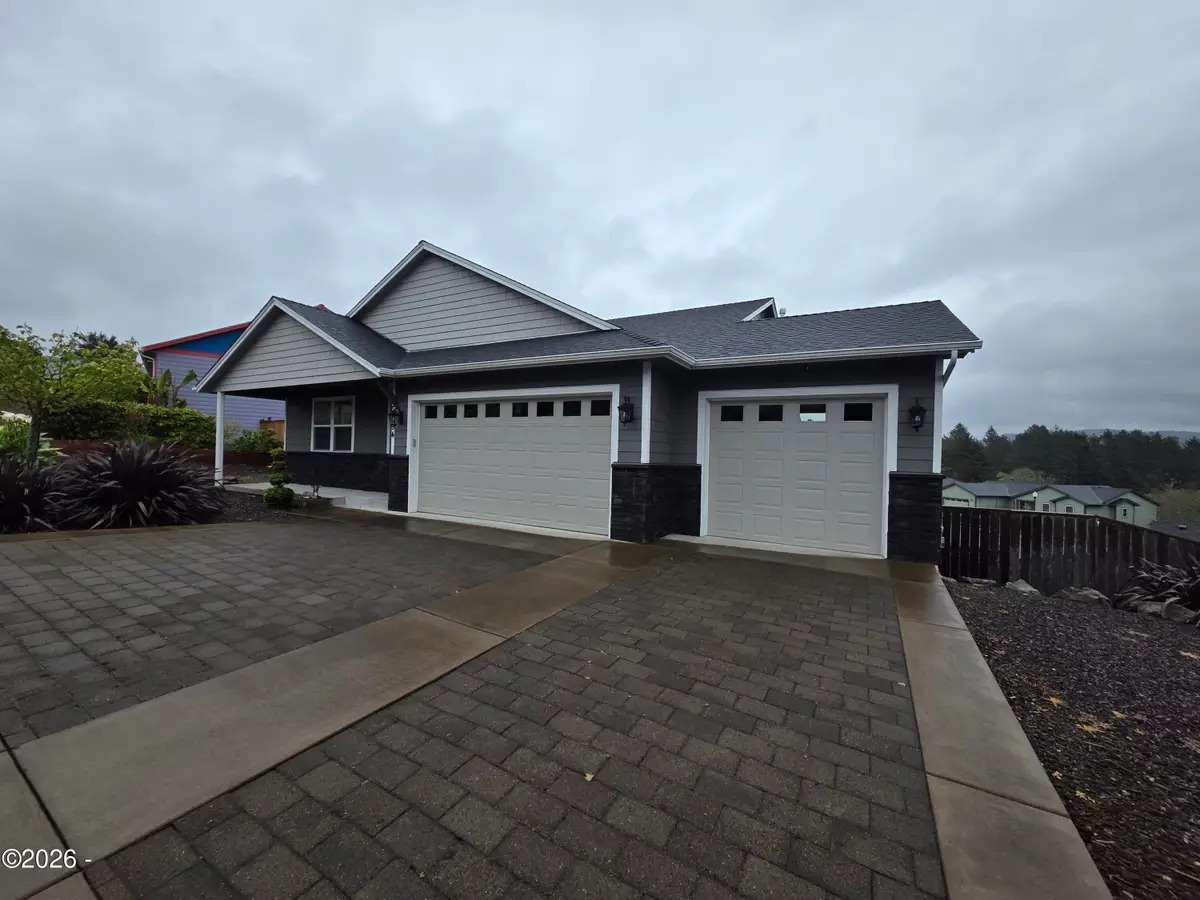 5294 NE Voyage, Lincoln City, OR 97367 - #1