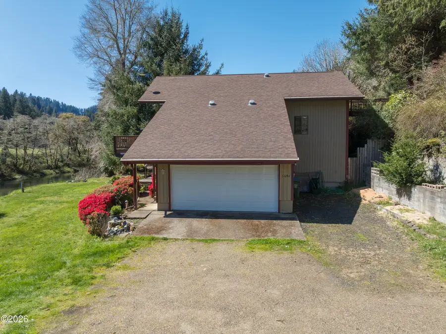 11294 & 11322 E Steelhead, Tidewater, OR 97390 - #2