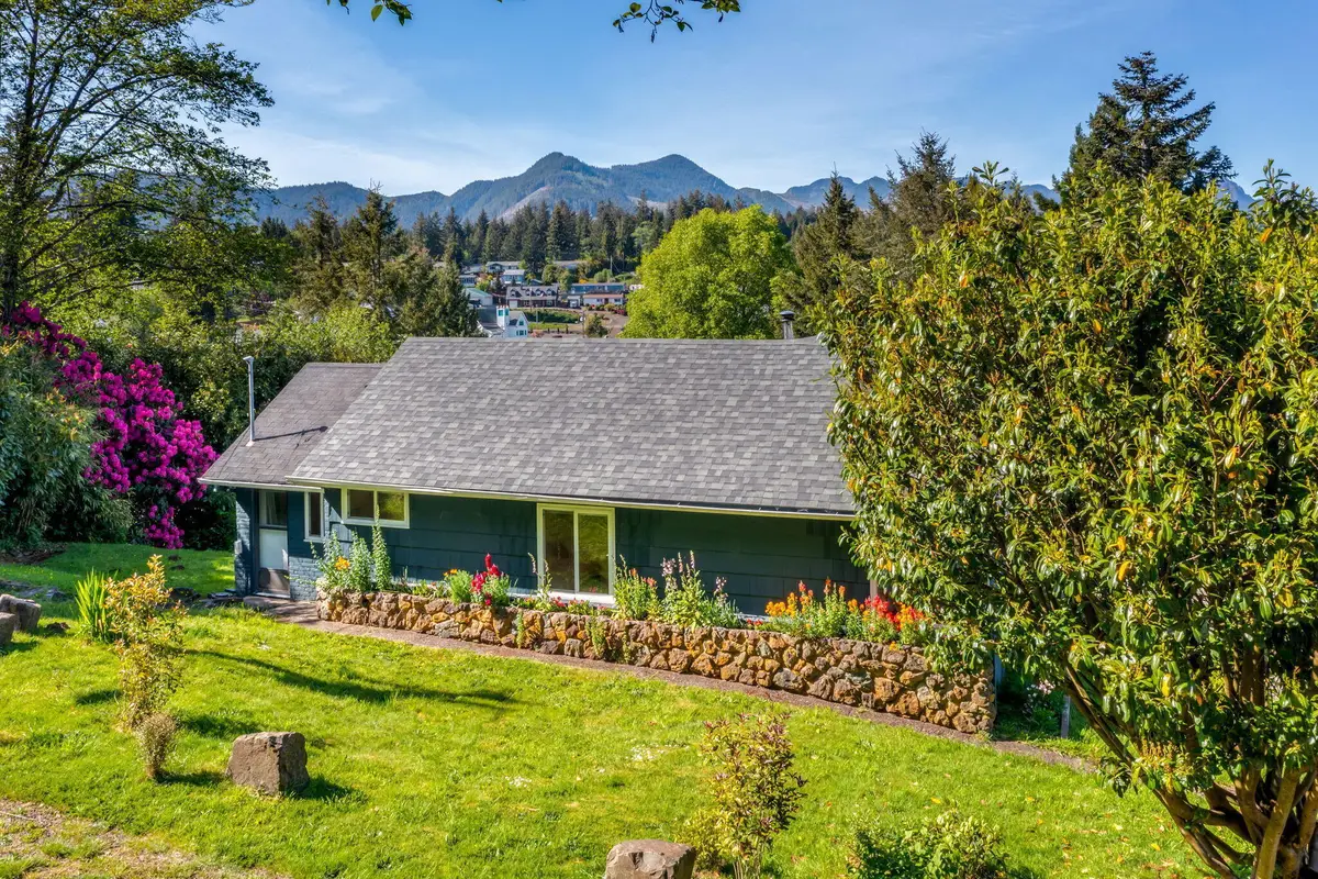 12990 I, Nehalem, OR 97131 - #1