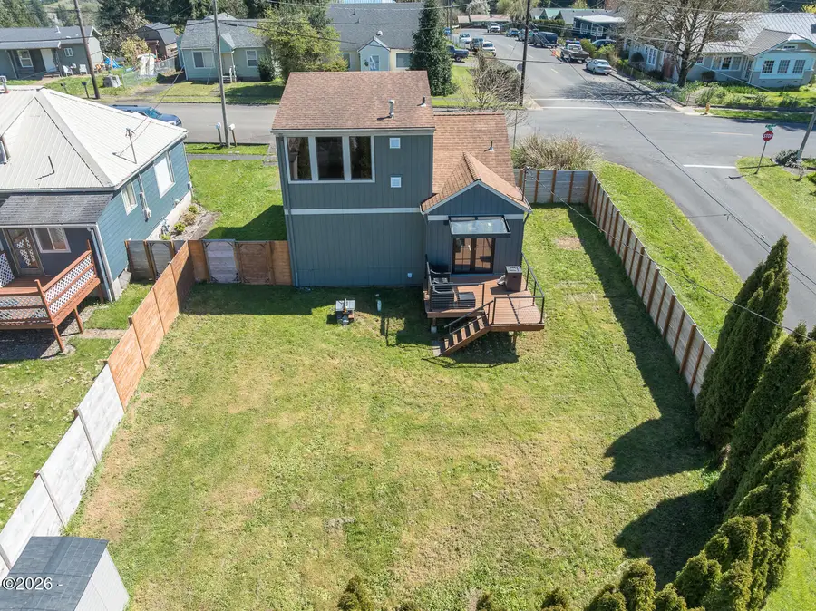 791 SE Fir, Toledo, OR 97391 - #3