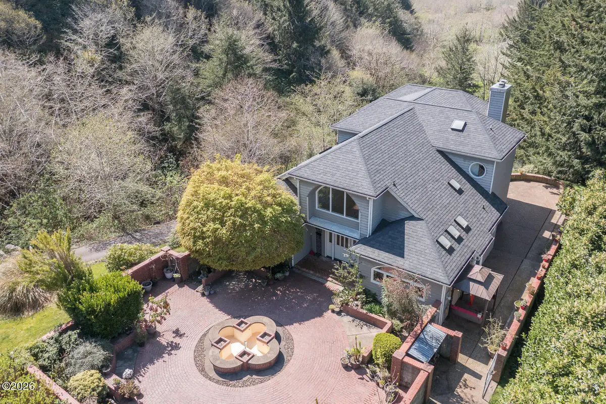 626 N Bayview, Waldport, OR 97394 - #1