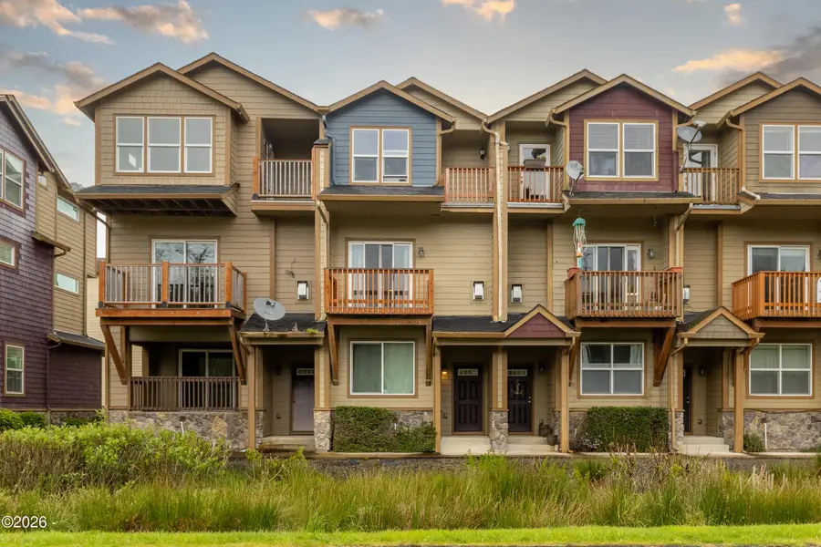 475 SE 35th, Newport, OR 97366 - #2