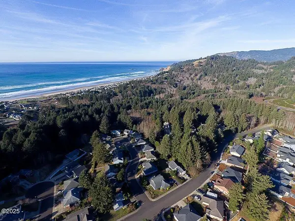 5294 NE Voyage, Lincoln City, OR 97367