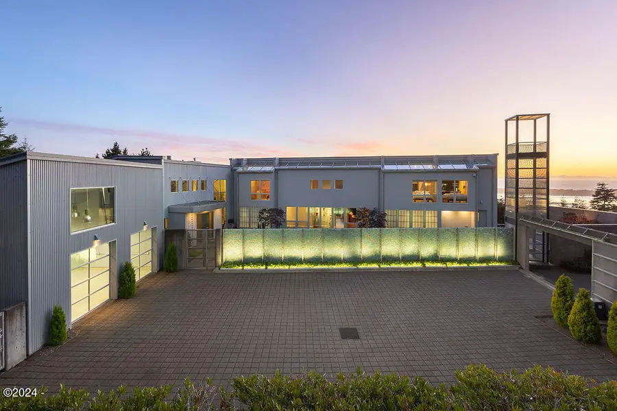 179 Siletz, Lincoln City, OR 97367 - #2