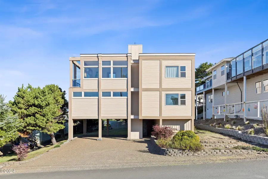 1851 NE 67th, Lincoln City, OR 97367 - #3