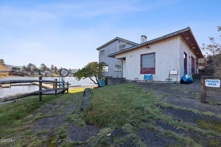 4006 NE West Devils Lake, Lincoln City, OR 97367 - #3