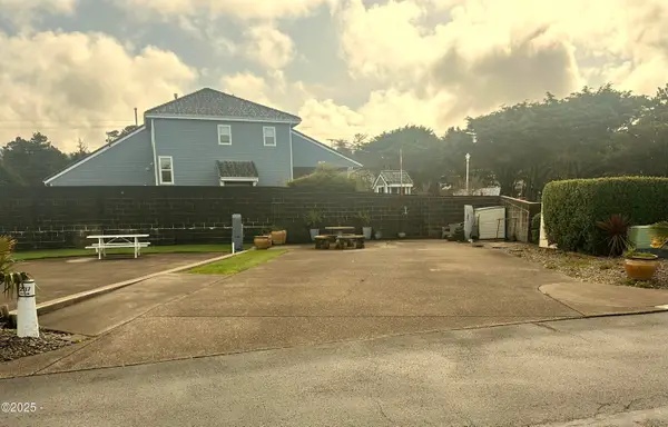 6225 N Coast Hwy Lot 237, Newport, OR 97365
