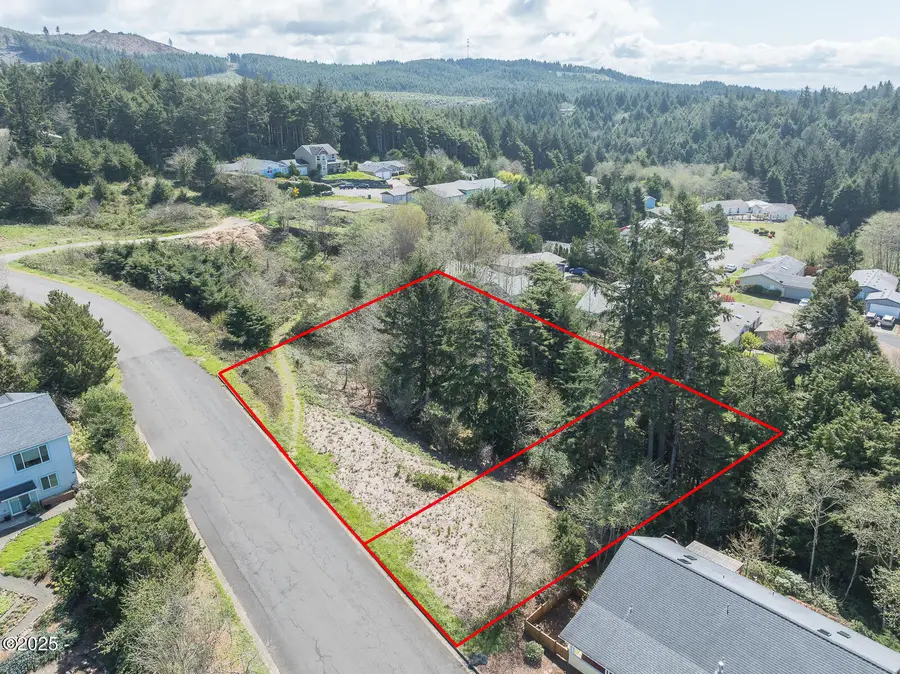 2300/2400 NE 71st, Newport, OR 97365 - #2