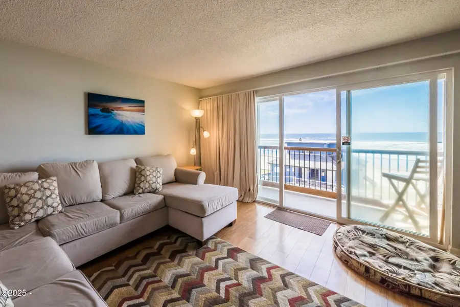 1415 NW 31st, Lincoln City, OR 97367 - #3