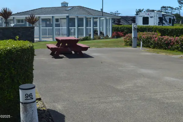 6225 N Coast Hwy,, Newport, OR 97365