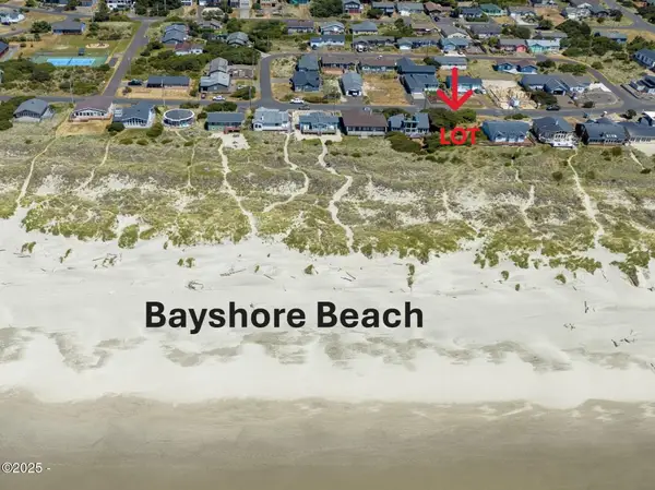 1702 NW Oceania, Waldport, OR 97394