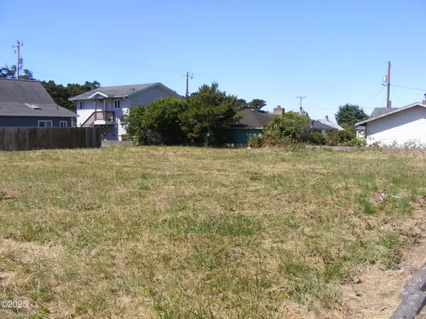 5700 SW 9th, Newport, OR 97365