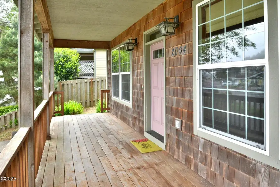 2064 NW 33rd, Lincoln City, OR 97367 - #2