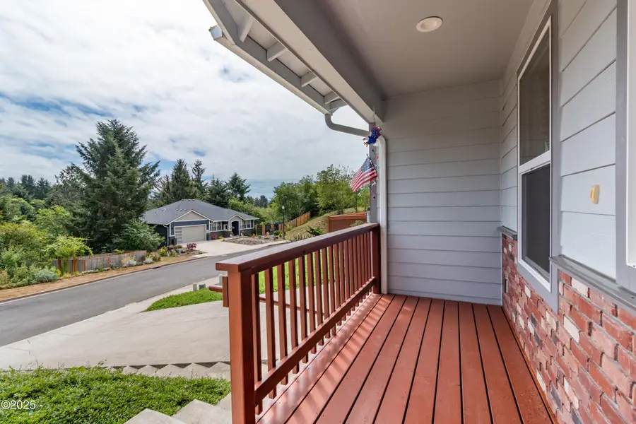 5699 NE Voyage, Lincoln City, OR 97367 - #2