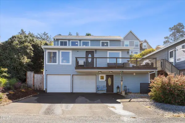 3034 NW Oar Drive, Lincoln City, OR 97367