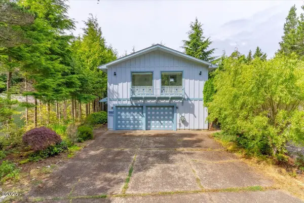 90 Seagrove, Lincoln City, OR 97367