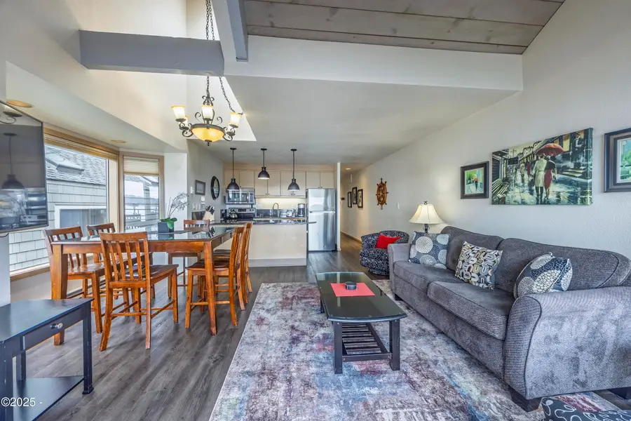 1000 SE Bay, Newport, OR 97365 - #3