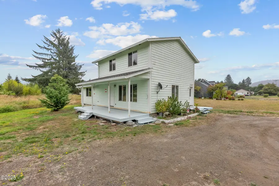 2166 E Alsea, Waldport, OR 97394 - #3