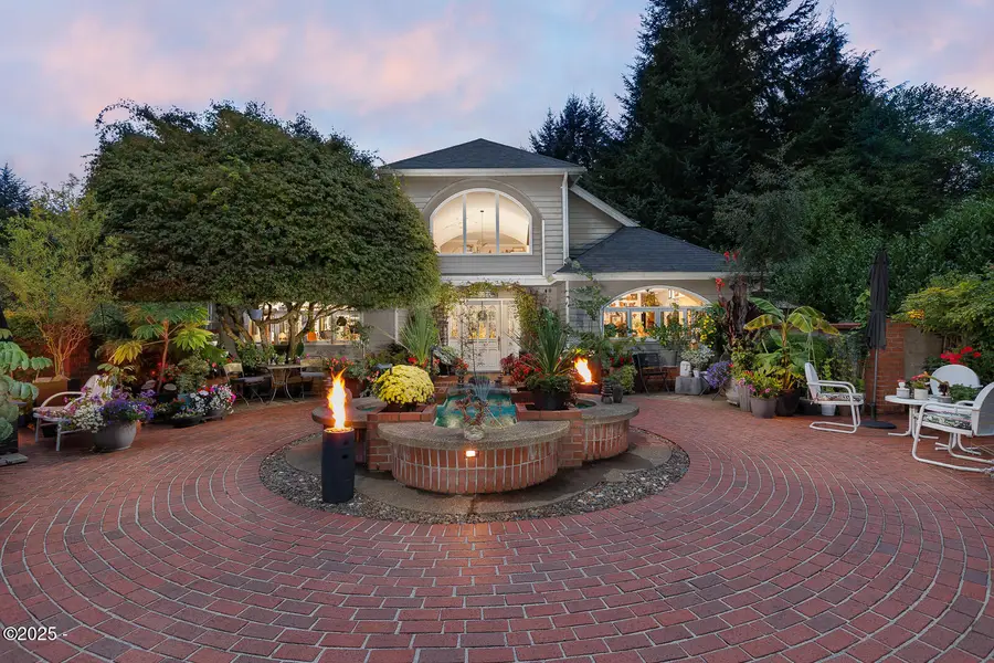 626 N Bayview, Waldport, OR 97394 - #2