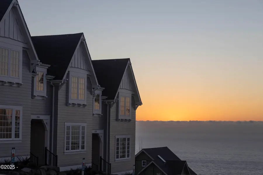 1128 NE Seascape, Depoe Bay, OR 97341 - #2