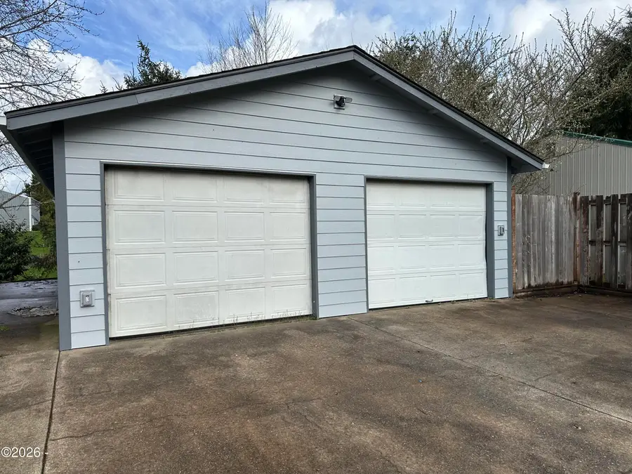 853 SW Siletz River, Siletz, OR 97380 - #3