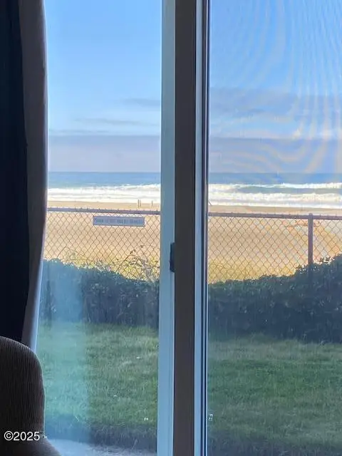 145 NW Inlet, Lincoln City, OR 97367 - #3