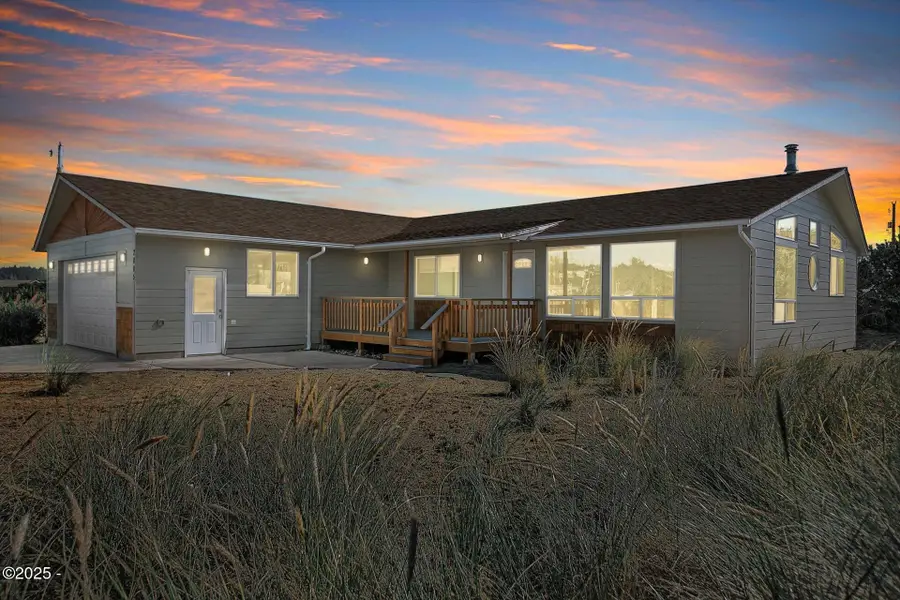 2005 NW Marineview, Waldport, OR 97394 - #2