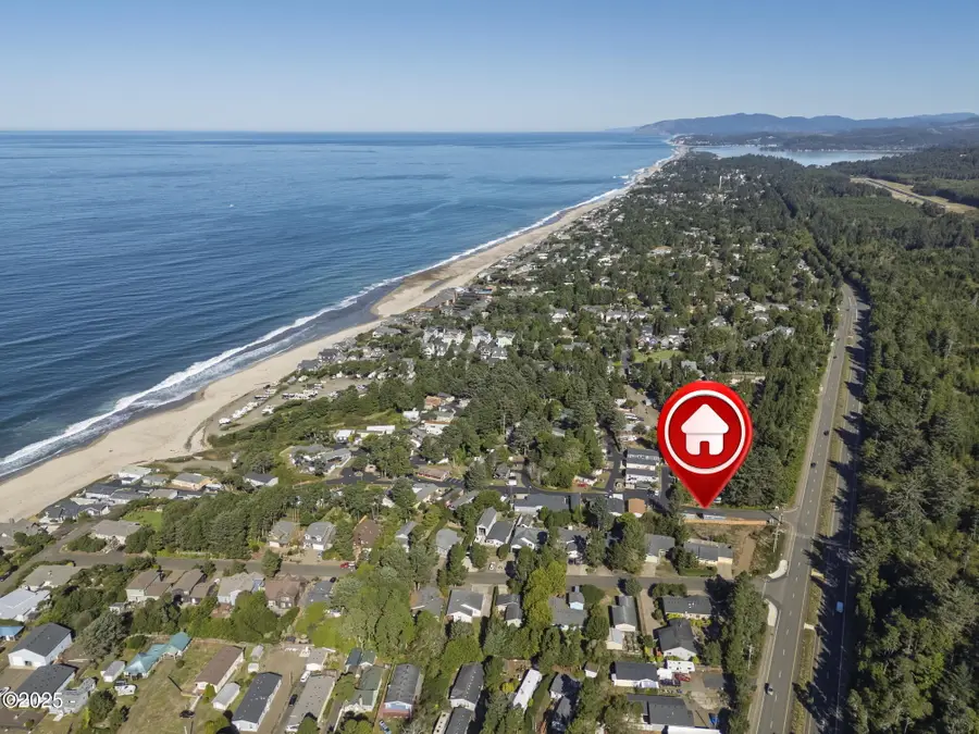 4875 N Hwy 101, Depoe Bay, OR 97341 - #2