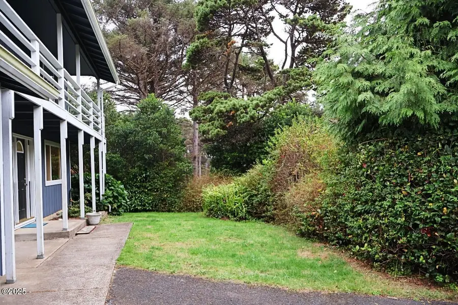 9361 SW Abalone, South Beach, OR 97366 - #3