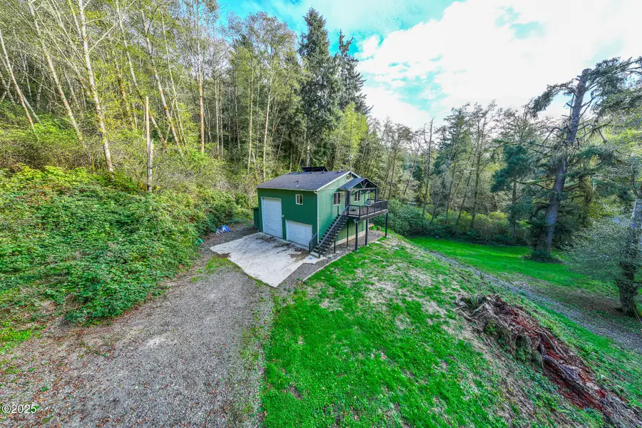 695 SE John Nye, Newport, OR 97365 - #2