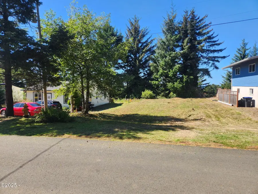 2118 NW View Ridge, Waldport, OR 97394 - #3
