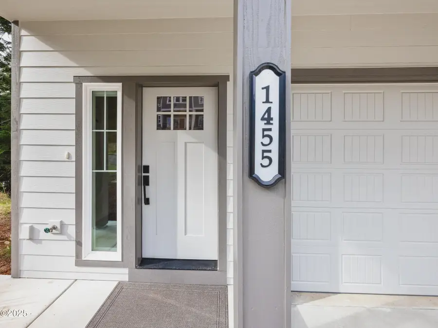 1455 SE Marine, Lincoln City, OR 97367 - #2