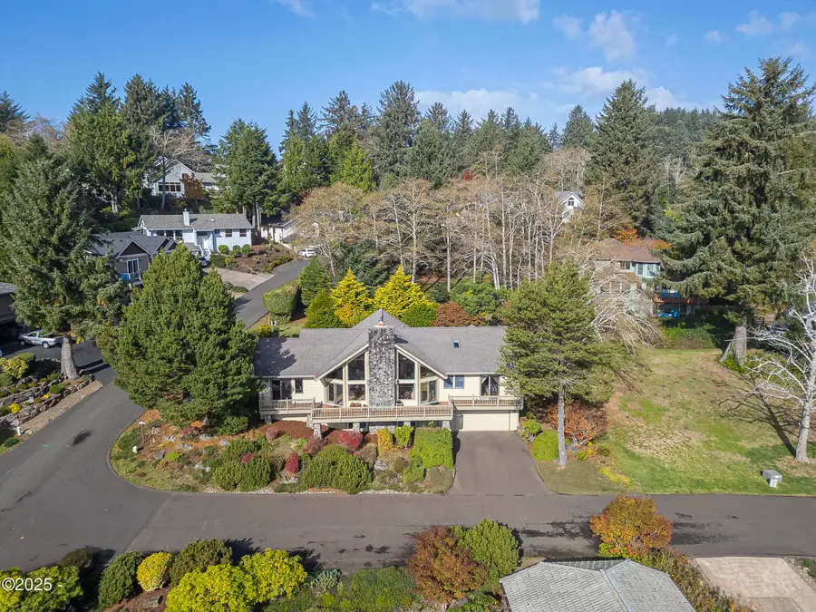 1198 Ne Lakewood, Lincoln City, OR 97367 - #2